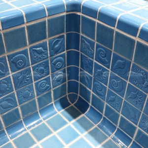 Prezzo all'ingrosso di Nuotata Piscina Accessori Blu Piscina Piastrelle di Ceramica Smaltata Angolo Bordo - Product Image 2