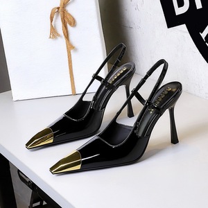 Chaussures pour femmes à talon bas tendance 2025, couleur rouge, avec embout en acier, pointures 34-43 - Product Image 3