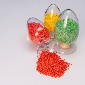 حبيبات البولي بروبيلين المعاد تدويرها والمعدلة الصديقة للبيئة |   حبيبات البولي بروبيلين السوداء لمعالجة البلاستيك العام - Product Image 1