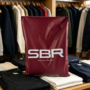 Bolsas de Envío de Plástico Color Borgoña con Logotipo Personalizado para Tiendas de Ropa, Bolsas de Correo para Envíos Express, para Pequeñas Empresas - Product Image 1