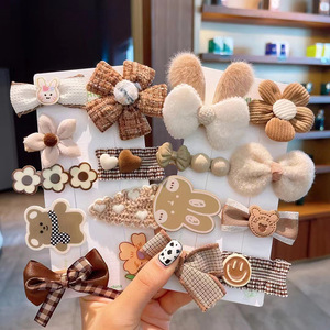 Jiamu niños Otoño e Invierno diseño marrón serie oso de peluche pinzas para el cabello conjunto niños lindos dibujos animados accesorios para el cabello - Product Image 4