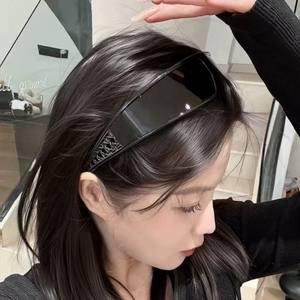 Nouvelles lunettes de soleil bandeau deux-en-un pour femmes, protection UV375, monture PC, verres AC, style noir brillant et blanc porcelaine - Product Image 2