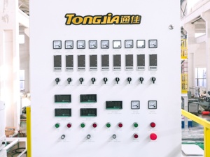 Línea de Producción de Geonetas de Alta Calidad, Extrusora de Plástico para Fabricación de Redes Plásticas, Exportación a Rusia, Chile, Hungría, India, Turquía, Arabia Saudita - Product Image 3
