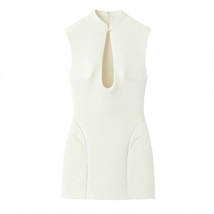 ZATRHMBM Novedades Verano 2026: Vestido Mini Elegante de Cuello Alto en Color Sólido, Estilo Vintage, Sin Mangas - Product Image 1