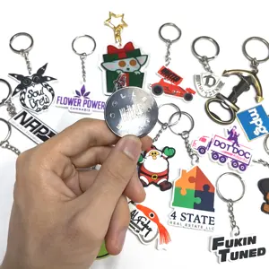PVC 키 체인 철 금속 사용자 정의 키 체인 3D 로고 만화 로고 개인화 된 키 체인