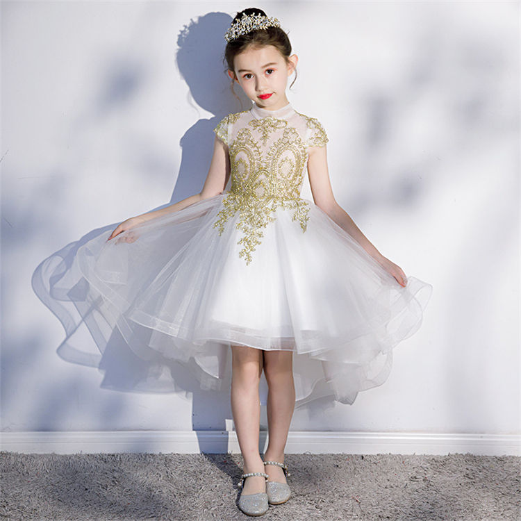 Blanc longtemps après