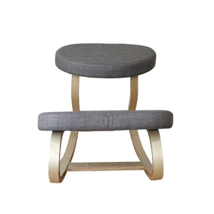 <span class=keywords><strong>Chaise</strong></span> <span class=keywords><strong>de</strong></span> <span class=keywords><strong>bureau</strong></span> <span class=keywords><strong>ergonomique</strong></span> à <span class=keywords><strong>genoux</strong></span> réglable en hauteur pour la posture <span class=keywords><strong>de</strong></span> <span class=keywords><strong>bureau</strong></span> à la maison tabouret <span class=keywords><strong>de</strong></span> genou <span class=keywords><strong>de</strong></span> siège correcteur avec coussin <span class=keywords><strong>de</strong></span> coeur - Product Image 5