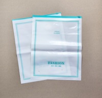 Sacs en plastique PE kraft recyclables fabriqués sur mesure avec logo et taille personnalisés, fermeture éclair et trou d'aération, vente en gros, marque TIMES