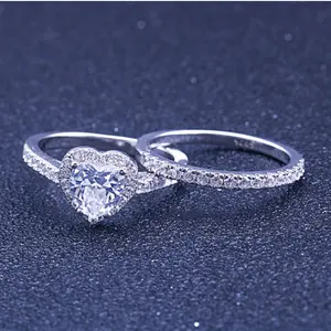 Set d'anneaux de mariage Double Halo, modèles de bagues en forme de cœur pour filles