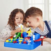 16*16cm Mavi 1:100 Ölçekli İnteraktif 4 Arabalı Yarış Pisti Slot Araba Modeli Eğitici Oyuncak Kurtarma Parkuru Macera Seti