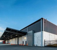 Fabricant de structures portiques préfabriquées pour entrepôts logistiques et bâtiments en acier