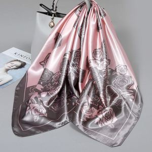 Écharpe longue légère en polyester Flora pour femmes - Accessoire de mode pour usage quotidien, toutes saisons - Product Image 2