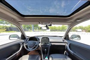 Продается подержанный компактный кроссовер Chery Tiggo 3 1.6L CVT 2015 года, экономичный семейный автомобиль - Product Image 6