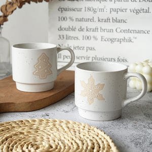 Tasses à café en céramique avec poignée, prix abordable pour la maison, pour Noël - Product Image 5