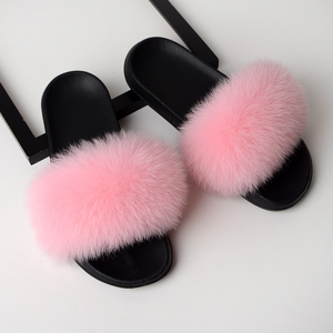 Pantoufles en fausse <span class=keywords><strong>fourrure</strong></span> végétaliennes pour femmes Diapositives floues Sandales moelleuses Pantoufles d'intérieur et d'extérieur à bout ouvert - Product Image 5