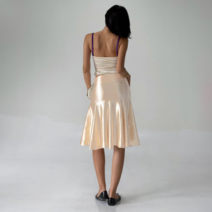 Jupe midi élégante et sexy en satin drapé, taille basse, coupe trapèze, couleur unie, polyvalente, style luxe léger français - Product Image 4