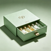 Herstellung von OEM-kundenspezifischen, recycelbaren, handgefertigten Geschenkverpackungen aus Kunstpapier, luxuriöse Schubladenboxen für Kosmetik und Parfüm.