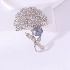 Nouveau groupe social broche anniversaire cadeau Badge bijoux Style perlé broche brillante