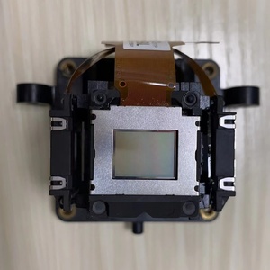 Proiettore LCD YYlamp con Prisma LCX101 per <span class=keywords><strong>PANASONIC</strong></span> PT-LB1VEA/PT-LB2EA, Blocco Ottico Completo, Origine Cina, 3 Mesi di Garanzia, Disponibilità Rapida - Product Image 4