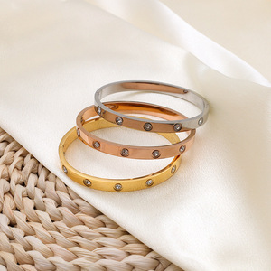 Titanium Steel Couple Bracelets Inlaid With Zircon Star Pattern Simple Elegant Jewelry For Everyday Wear Unisex - Product Image 2