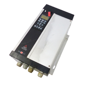 وحدة تحكم PLC VLT5005 175Z0281 محول تردد 55 كيلو فولت أمبير قابل للبرمجة - Product Image 1