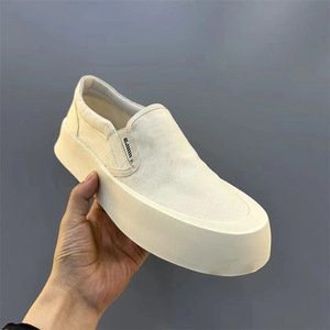 Nouvelles chaussures de kickboard en toile respirante avec semelle épaisse et hauteur accrue, sans lacets, chaussures Le Fu, chaussures de sport décontractées pour hommes - Product Image 3
