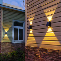 NOUVEAU Appliques murales solaires d'extérieur étanches Décoration de rue Éclairage mural LED Lampe de porche à énergie solaire pour villa Patio Garden