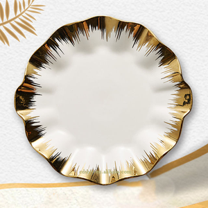 <span class=keywords><strong>Assiette</strong></span> de présentation en céramique dorée de luxe de haute qualité avec un design <span class=keywords><strong>moderne</strong></span>, origine Fujian, adaptée aux mariages, aux fêtes et aux hôtels - Product Image 6