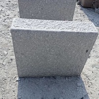 Clôture murale moderne en granit gris naturel Bloc de pierre de surface ciselé pour décoration murale en pierre décorative extérieure pour parc de jardin