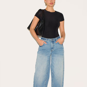 <span class=keywords><strong>Body</strong></span> da <span class=keywords><strong>Donna</strong></span> Casual <span class=keywords><strong>in</strong></span> <span class=keywords><strong>Cotone</strong></span> con Collo Tondo, Vestibilità Aderente, Manica Corta, Tinta Unita - Product Image 3