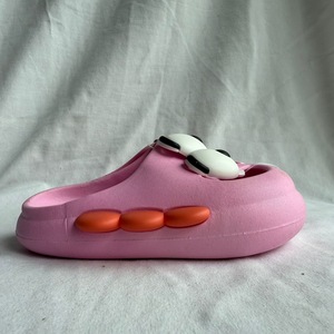 Ciabatte in Plastica Rosa con Decorazione a Fibbia, Suola Intermedia Imbottita in EVA, Punta Chiusa, per Tutte le Stagioni, Zoccoli da Donna Taglia 18-35 - Product Image 1