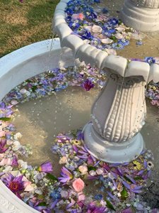 Fuente de Jardín Clásica para Exteriores con Estructura de Tres Niveles y Flujo de Agua Laminar para Decoración de Eventos y Bodas - Product Image 6