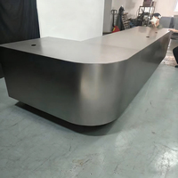 Comptoir de bar en acier inoxydable de style américain, surface facile d'entretien, durable, pour usage festif, avec armoire de rangement, modèle JG