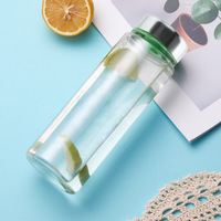 Bouteille d'eau en plastique Tritan sans BPA de 500 ml avec couvercle en acier inoxydable, anti-fuite, portable, bouteille de boisson sportive
