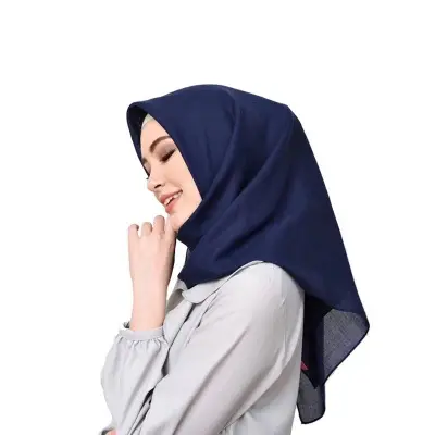 2020年売れ筋高品質スカーフ卸売工場マレーシア110 * 110Cm女性は軽い通気性プレーンコットンスクエアヒジャーブを盗んだ