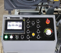 Scie à ruban métallique automatique avec moteur de 4,0 kW, tension de lame mécanique et composants de base du moteur