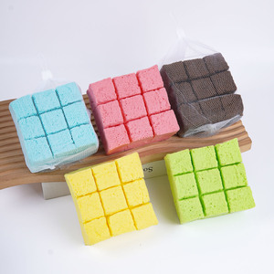 Jouet anti-stress créatif en caoutchouc souple en forme de fromage réaliste, idéal pour les filles de 8 à 13 ans, pour soulager le stress et se divertir. - Product Image 4