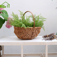 Panier rustique pour demoiselle d'honneur avec poignée, en bois et paille écologiques et durables, avec doublure de stockage d'eau, pour la maison et le jardin