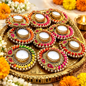 Portavelas de cristal para velas de té, linterna votiva con anillo de hilo de seda y diseño paisley, copa metálica con calado, borde de perlas, juego de decoración de mesa - Product Image 1