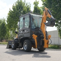 Mesin Penggali Backhoe Loader Kecil 2 Ton yang Dapat Ditarik, Pengiriman Gratis, Harga Pabrik untuk Penggunaan Rumah dan Pertanian