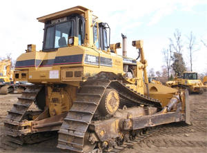 Prix bon marché Bulldozer sur chenilles Caterpillar Cat D8R Bulldozer original Machine Bulldozer d'occasion - Product Image 5