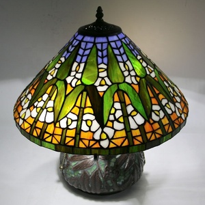 Lampe de table LongHuiJing 18,5 pouces, style Tiffany européen, abat-jour en verre teinté, base en mosaïque libellule, LED AC multicolore - Product Image 2