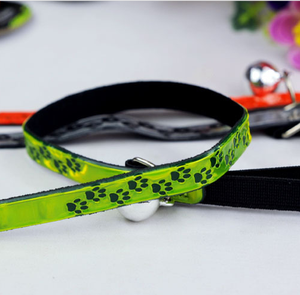 <span class=keywords><strong>Collar</strong></span> Reflectante Multicolor para Perros y Gatos con Estampado de Huellas y Cascabeles - Product Image 4