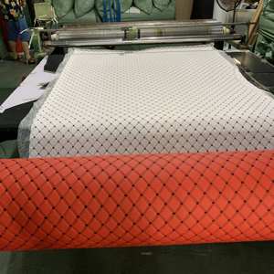 उच्च गुणवत्ता कार सोफे असबाब के लिए आंतरिक पीवीसी चमड़े की सामग्री कढ़ाई चमड़े 5mm फोम - Product Image 4