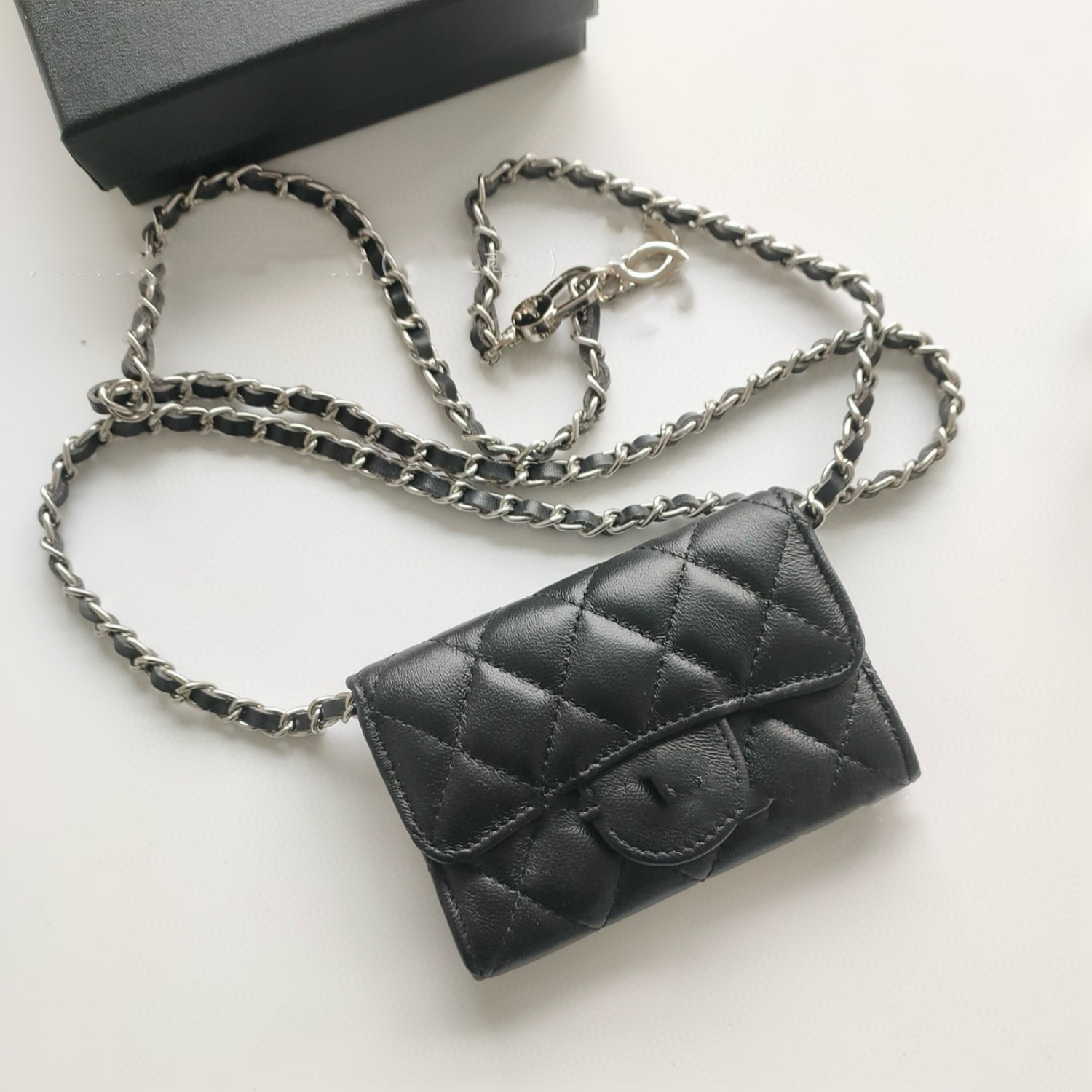 Noir-argent (avec logo)