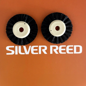 อุปกรณ์เสริมเครื่องถักไหมพรมยี่ห้อ <span class=keywords><strong>Yindi</strong></span> รุ่น SK270 SK280 SK840 แปรงลายนูน (2 ชิ้น) ไม่มีการรับประกัน - Product Image 2