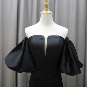 ชุดราตรีนางเงือกเปิดไหล่ผ้าซาตินสีดำแนววินเทจของ MZ0033พร้อมขบวนรถไฟ - Product Image 3