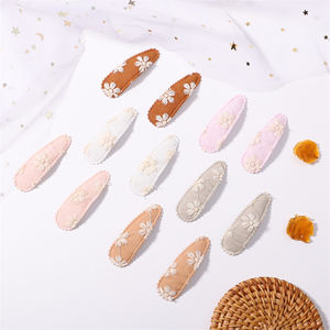 Nuevas pinzas para el pelo <span class=keywords><strong>de</strong></span> tela para niñas, horquillas con lazo bonito, accesorios para el cabello <span class=keywords><strong>de</strong></span> bebé, pasadores para el pelo. - Product Image 3