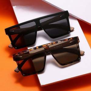 Gafas de Sol Cuadradas Polarizadas de Madera con Patillas de Bambú, Diseño Retro Unisex, Protección UV400, Moda 2022 - Product Image 3