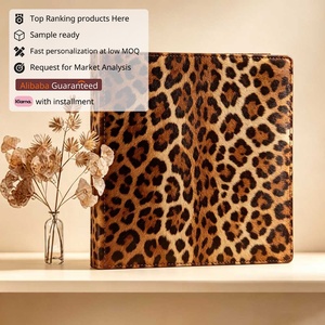 Album Fotografico Personalizzato in Pelle con Stampa Leopardata Yihe, Regalo per Neonati, Scrapbook per Genitori, <span class=keywords><strong>Libro</strong></span> dei Ricordi d'Infanzia - Product Image 1